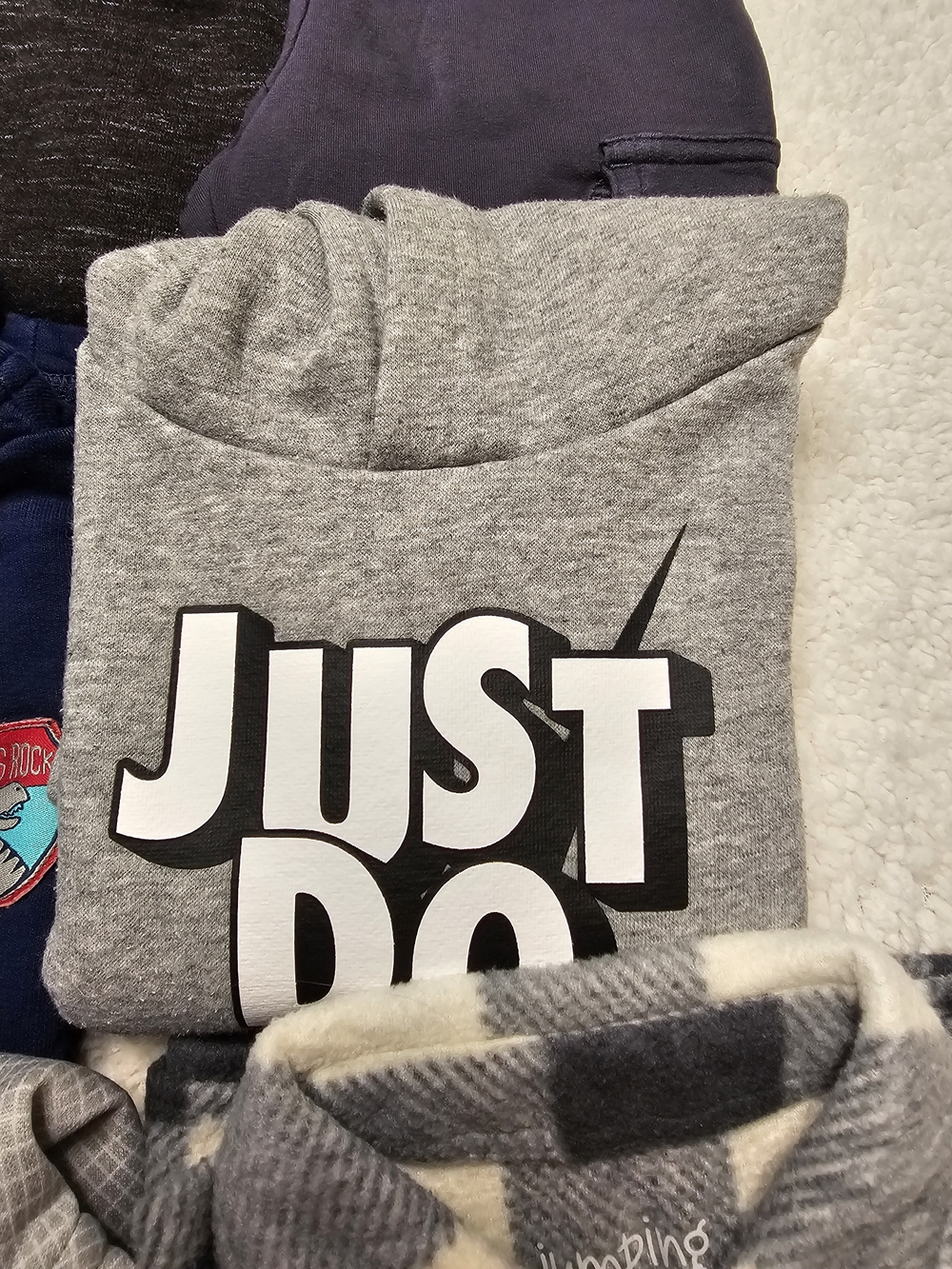 Bundle 14 Pcs Boys 2T Fall Winter Clothes - Picture 7 of 14